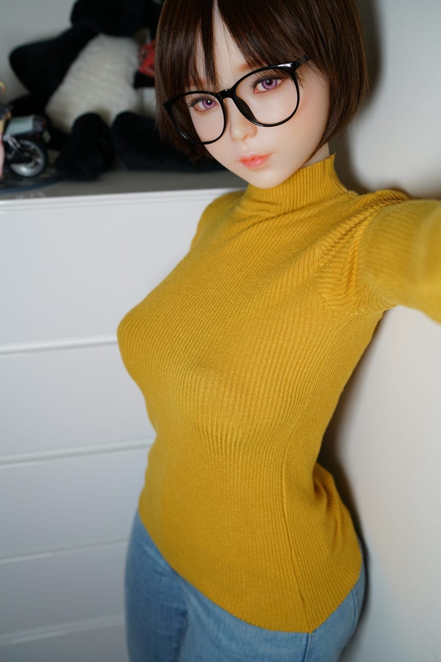 Akira 160cm short haired piper Silicone sex doll