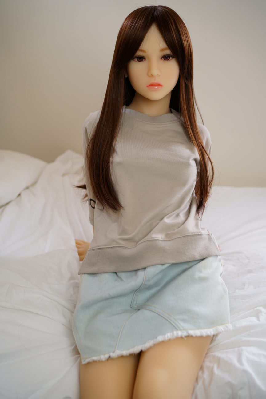 135cm small breasts Debbi doll4ever