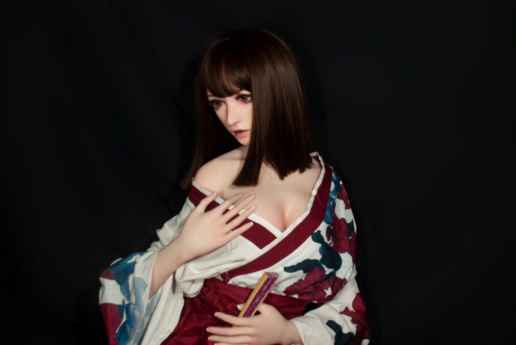 Fujii Kanon 165cm Elsa Babe Silcone Sex Doll