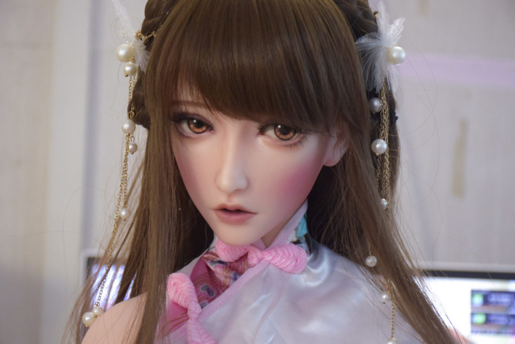 102cm Akiyama Naoko Head Elsa Babe Silicone
