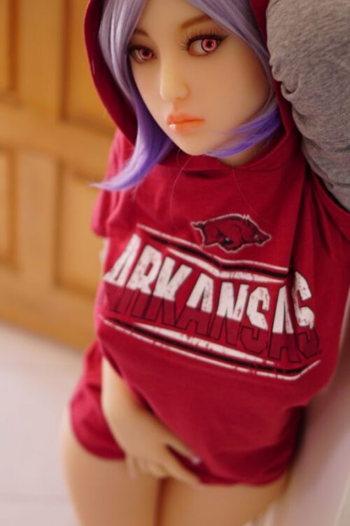 Adorable stubborn sex doll