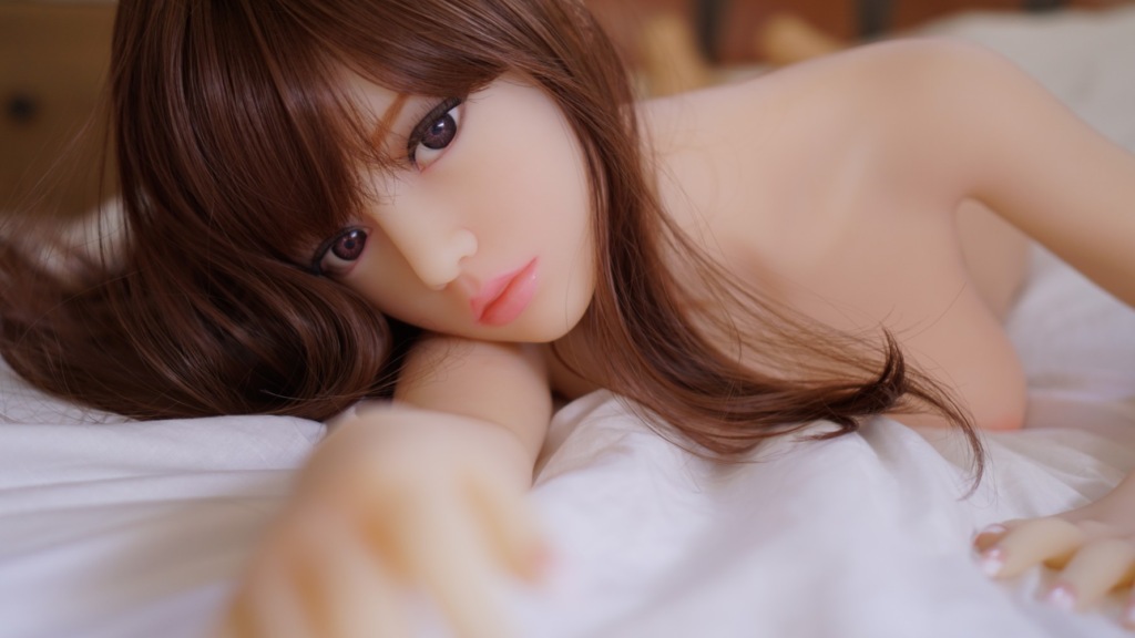 phoebe 130cm small breast piper doll